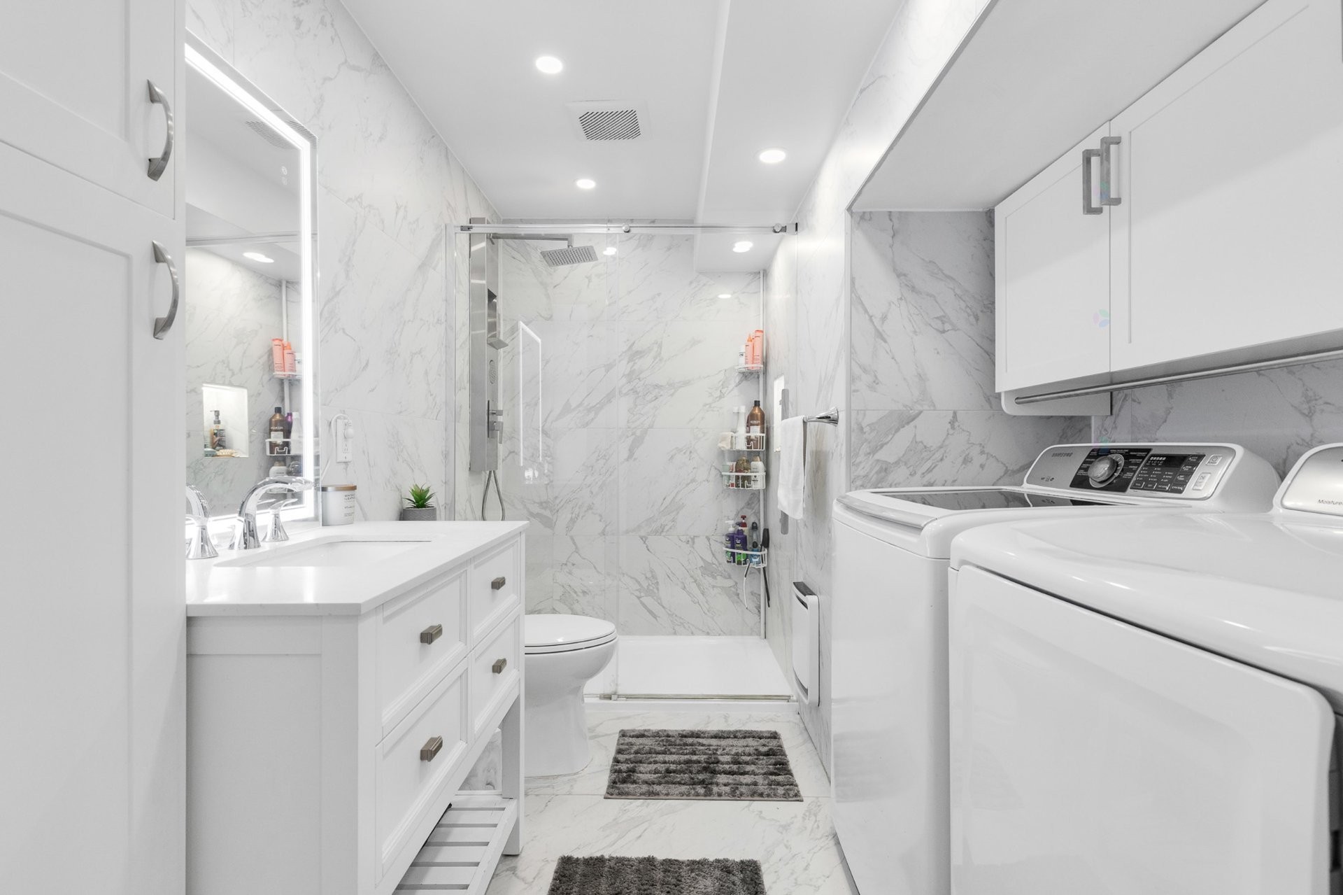 









11641

 - 11645


Av. Laurier

,
Montréal (Montréal-Nord),




QC
H1G4A8

