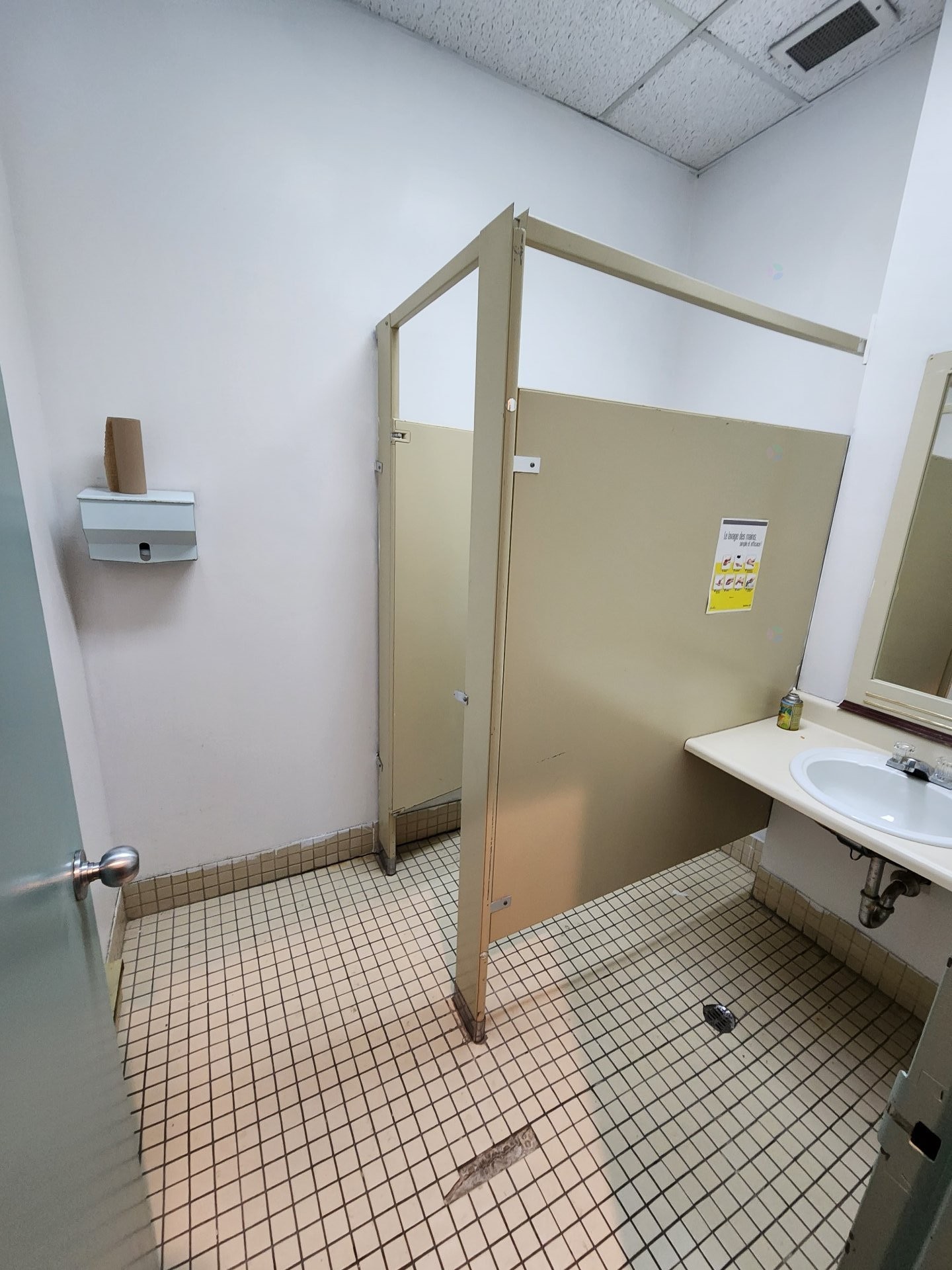 









5872


Boul. Léger

, 12,
Montréal (Montréal-Nord),




QC
H1G1K9

