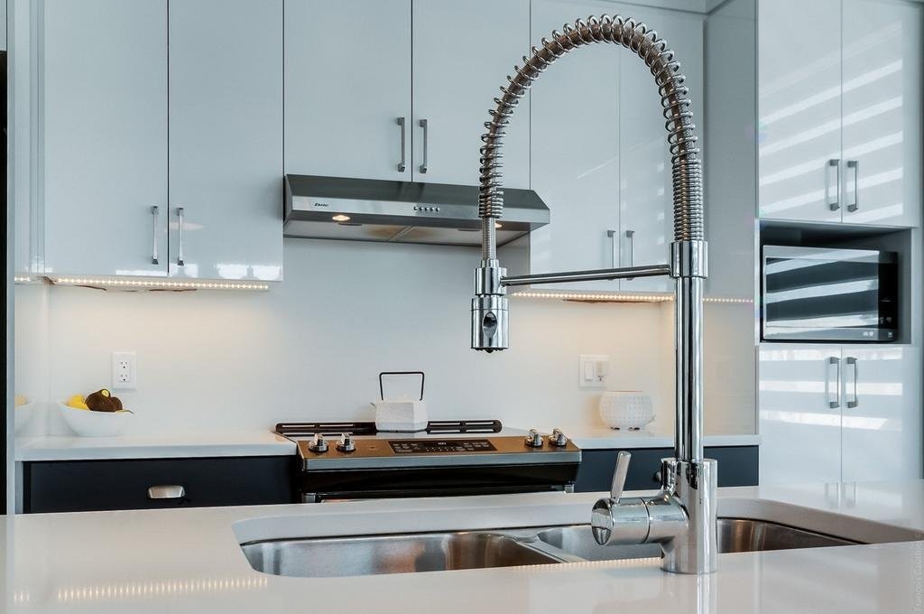 









4199


Av. Doré

,
Longueuil (Saint-Hubert),




QC
J3Y3T1

