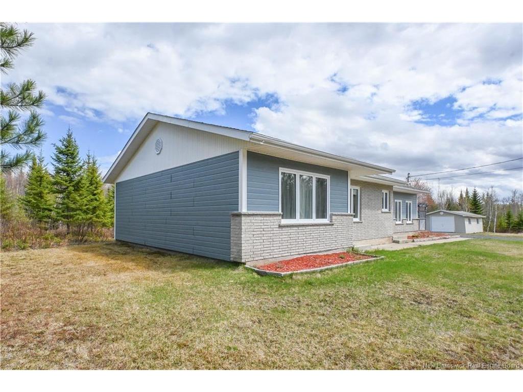 









199


Saint-Simon

RD,
Caraquet,




NB
E1W 1B3

