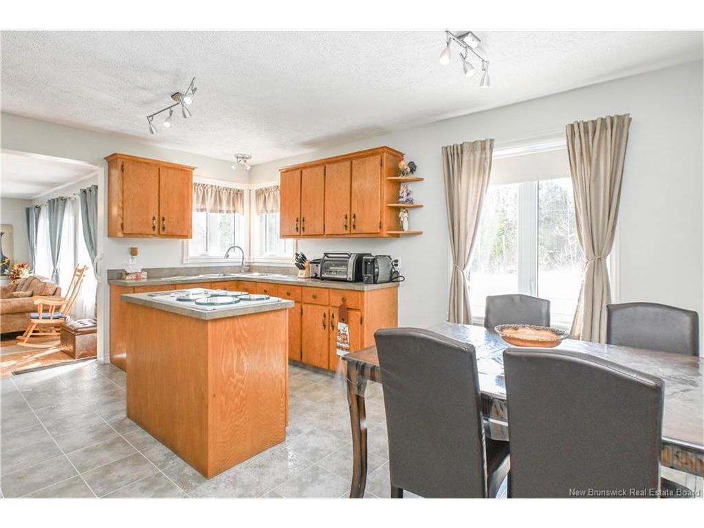 









199


Saint-Simon

RD,
Caraquet,




NB
E1W 1B3

