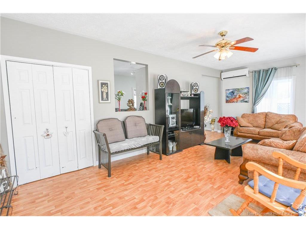 









199


Saint-Simon

RD,
Caraquet,




NB
E1W 1B3

