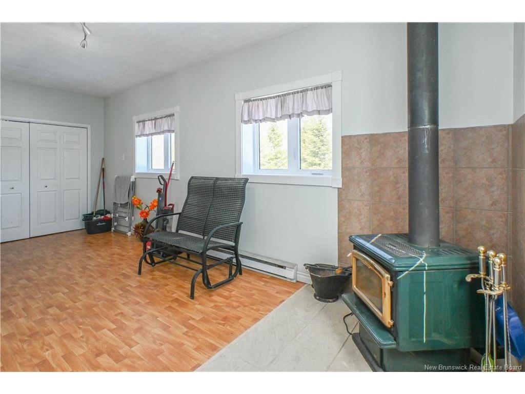 









199


Saint-Simon

RD,
Caraquet,




NB
E1W 1B3

