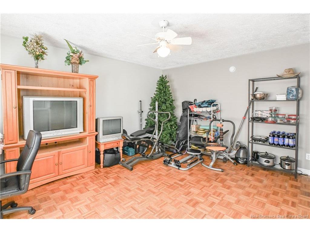 









199


Saint-Simon

RD,
Caraquet,




NB
E1W 1B3

