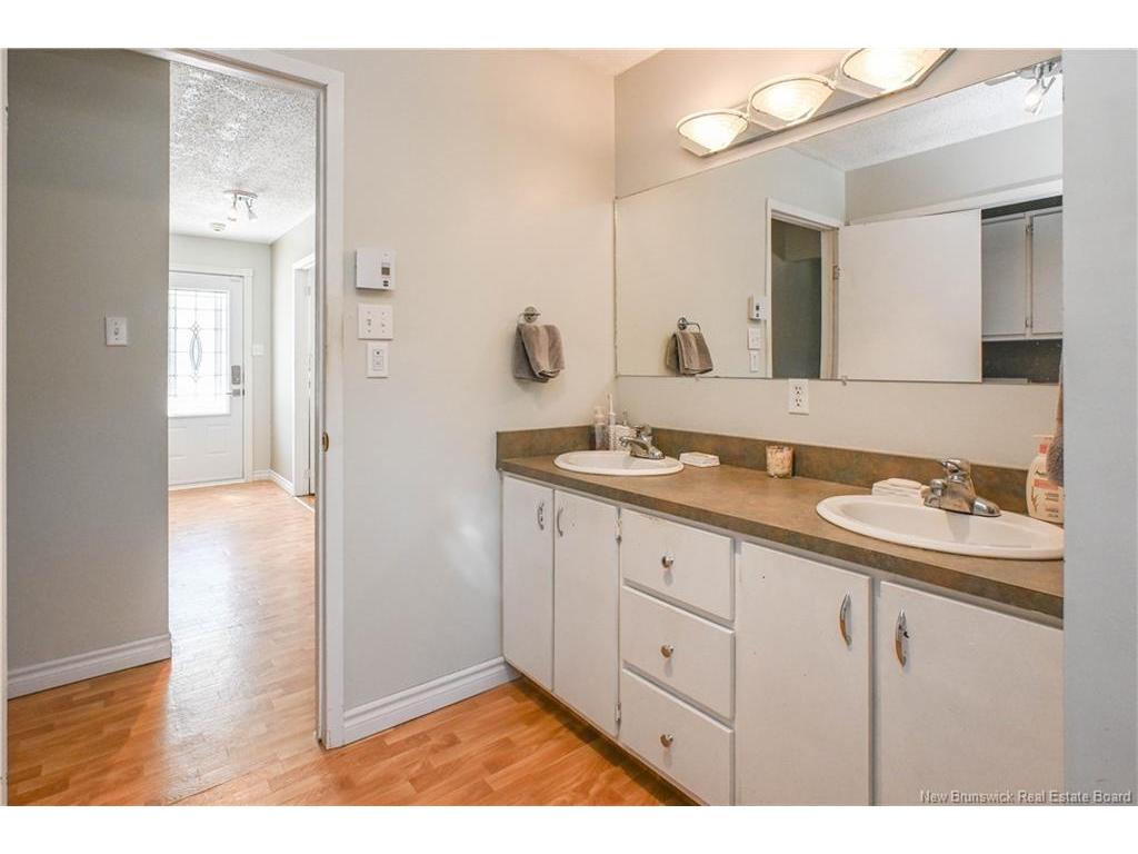 









199


Saint-Simon

RD,
Caraquet,




NB
E1W 1B3


