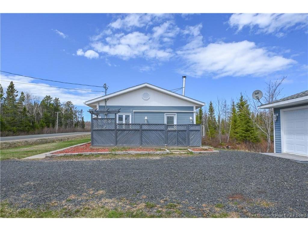 









199


Saint-Simon

RD,
Caraquet,




NB
E1W 1B3

