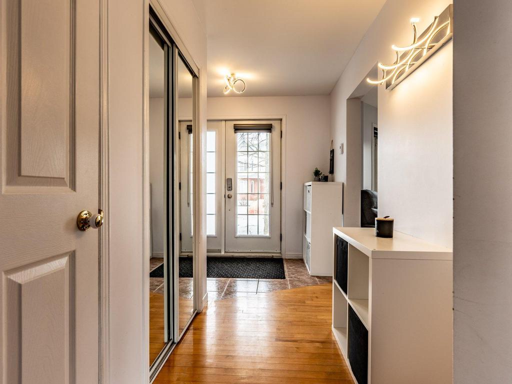 









6955


Rue de Saumur

,
Trois-Rivières,




QC
G9C1L3

