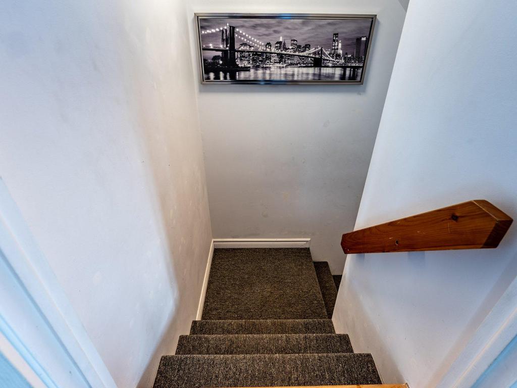 









6955


Rue de Saumur

,
Trois-Rivières,




QC
G9C1L3

