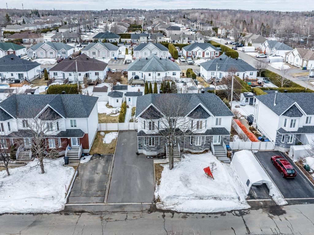 









6955


Rue de Saumur

,
Trois-Rivières,




QC
G9C1L3


