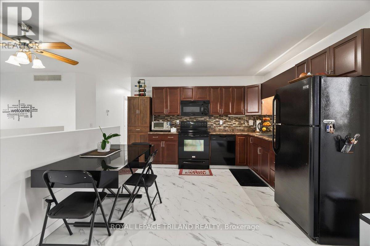 












14 WELLINGTON AVENUE

,
Southwest Middlesex (Appin),




Ontario
N0L1A0

