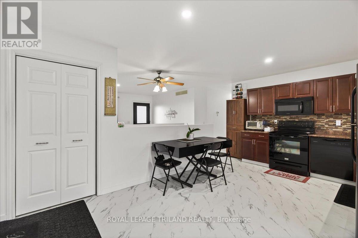 












14 WELLINGTON AVENUE

,
Southwest Middlesex (Appin),




Ontario
N0L1A0

