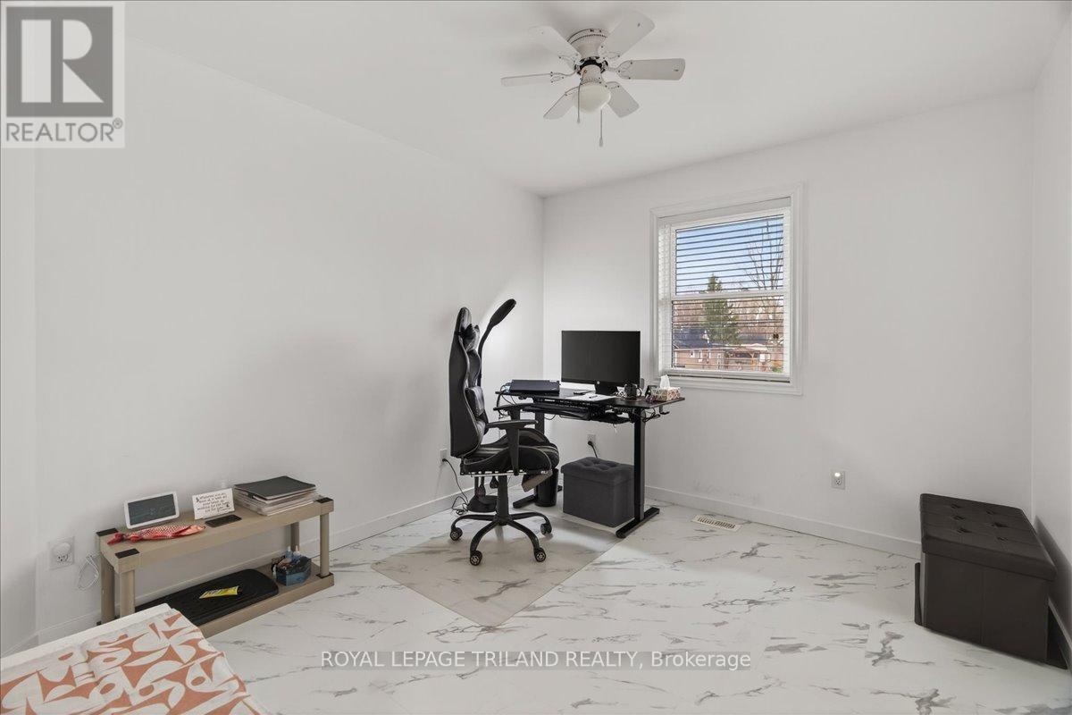 












14 WELLINGTON AVENUE

,
Southwest Middlesex (Appin),




Ontario
N0L1A0

