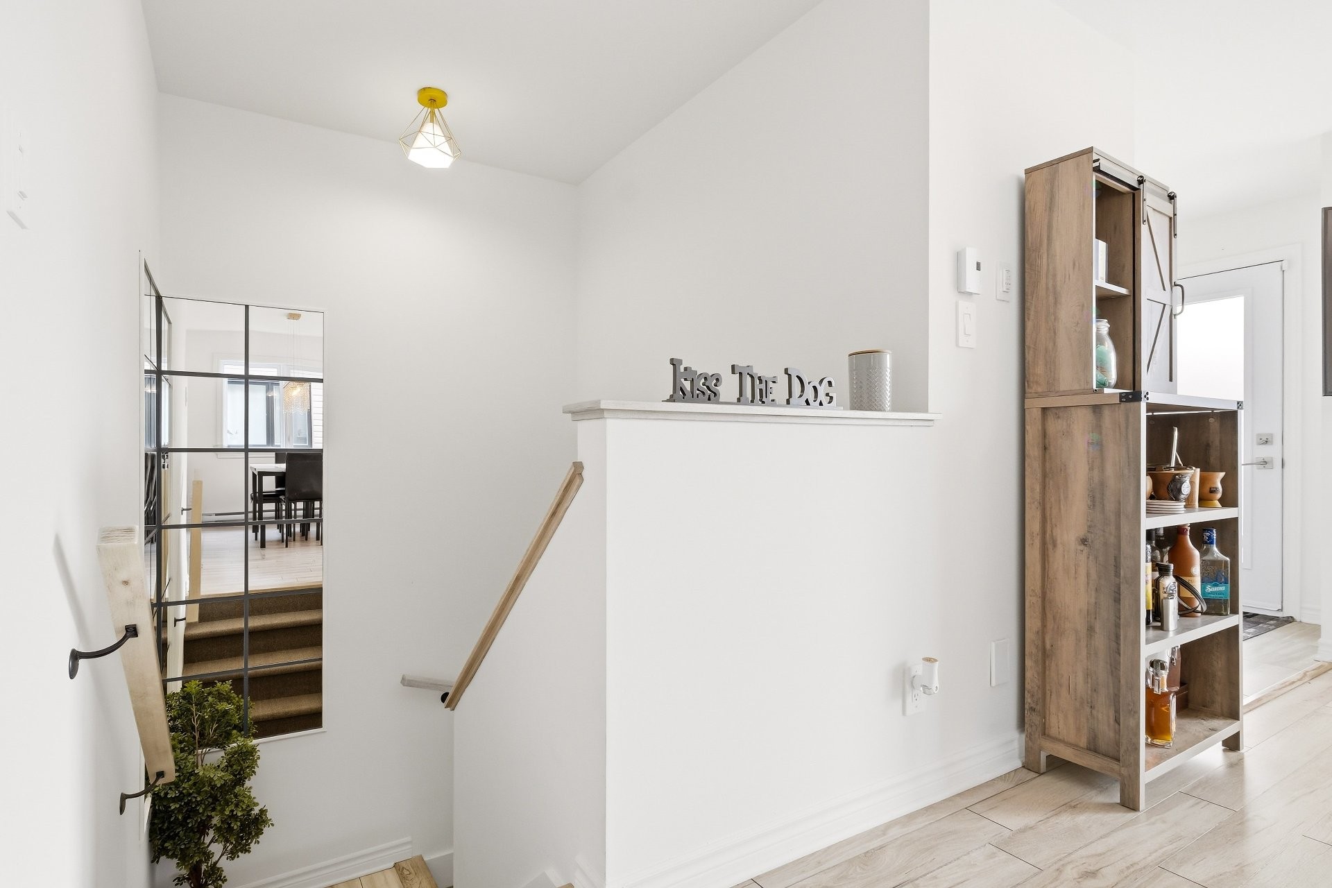 









756


Rue Richelieu

,
Saint-Roch-de-Richelieu,




QC
J0L2M0

