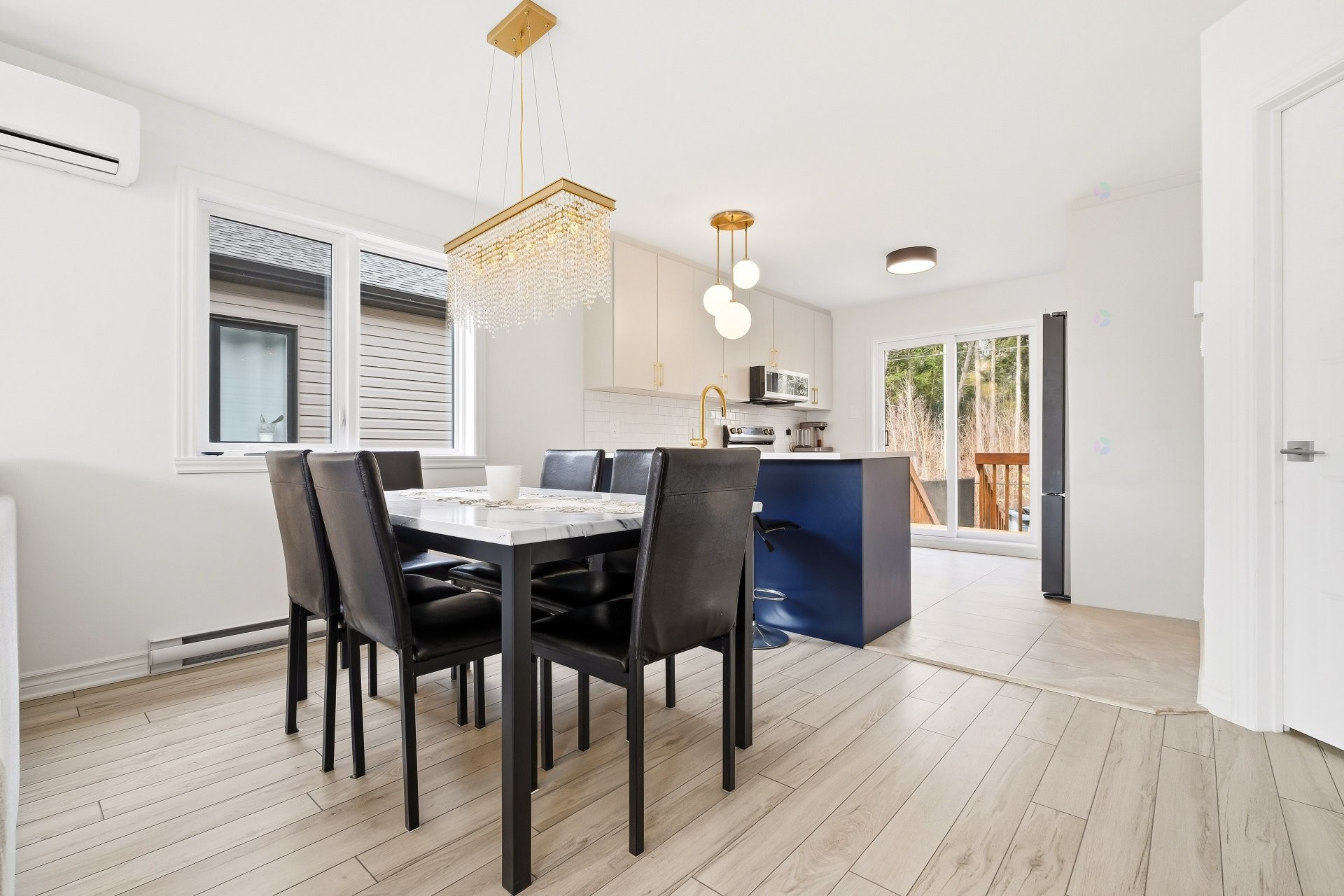 









756


Rue Richelieu

,
Saint-Roch-de-Richelieu,




QC
J0L2M0

