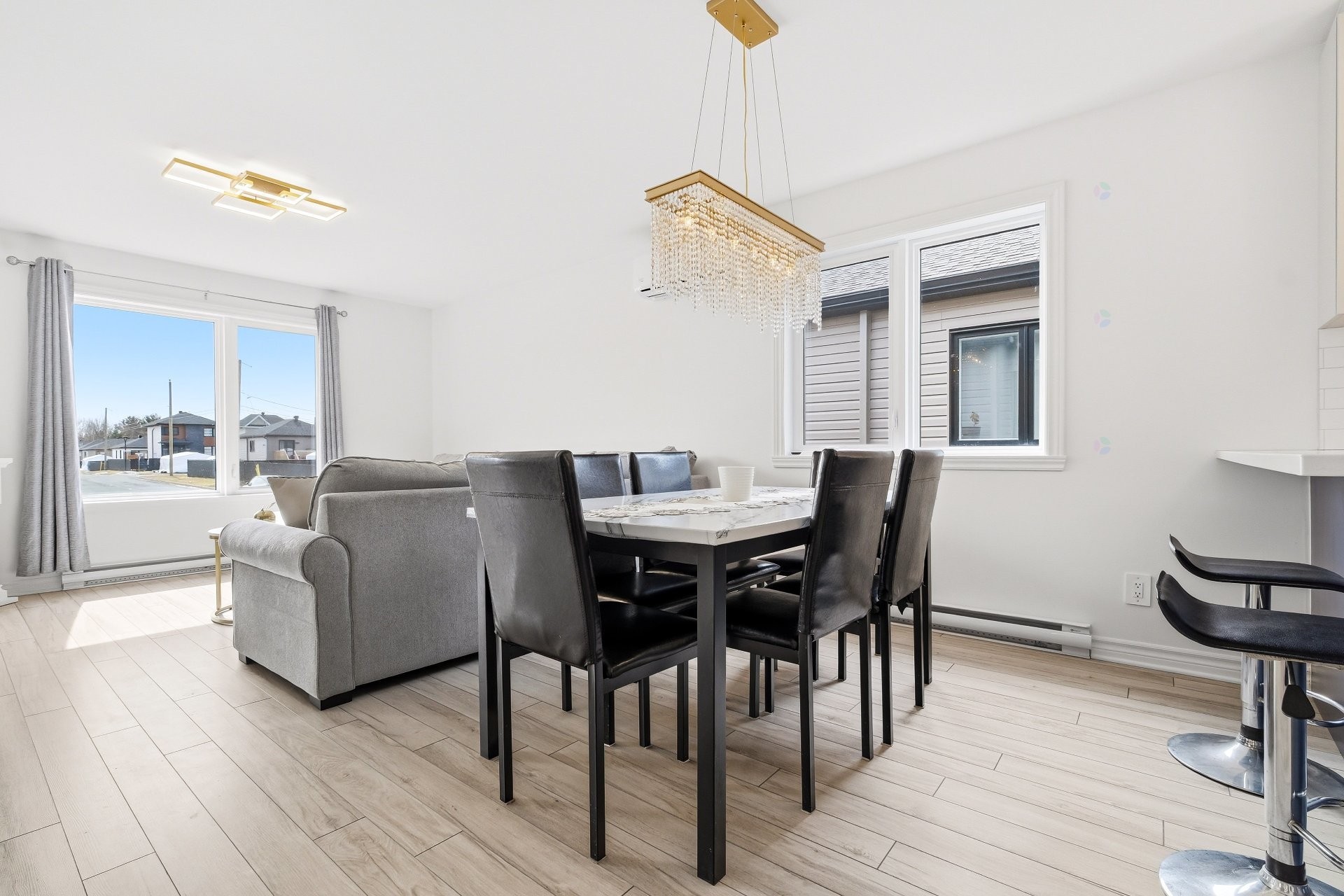 









756


Rue Richelieu

,
Saint-Roch-de-Richelieu,




QC
J0L2M0

