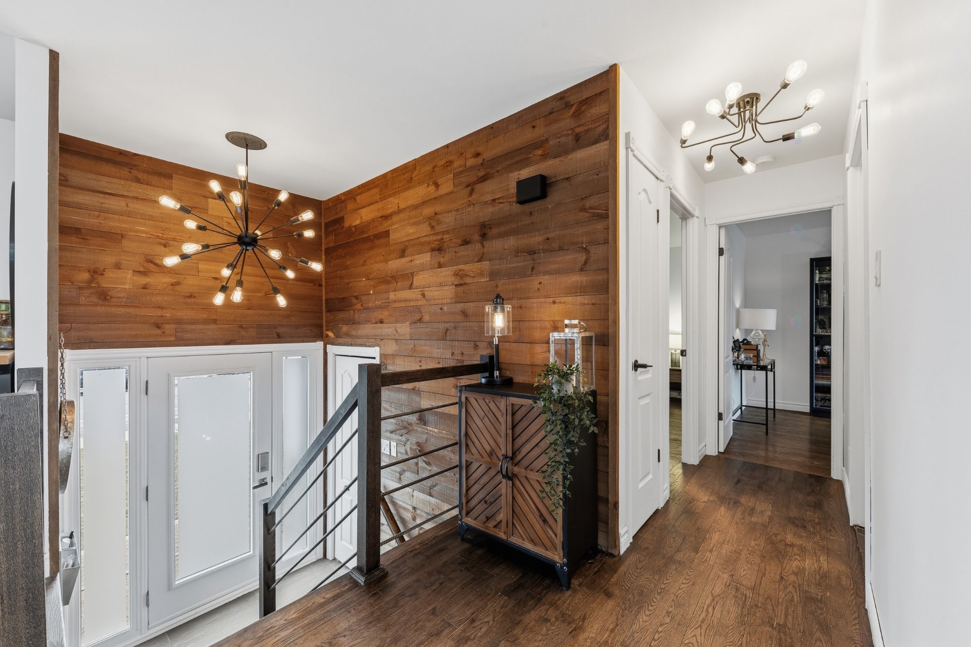 









1629


Av. Fonrouge

,
Chambly,




QC
J3L4Y7

