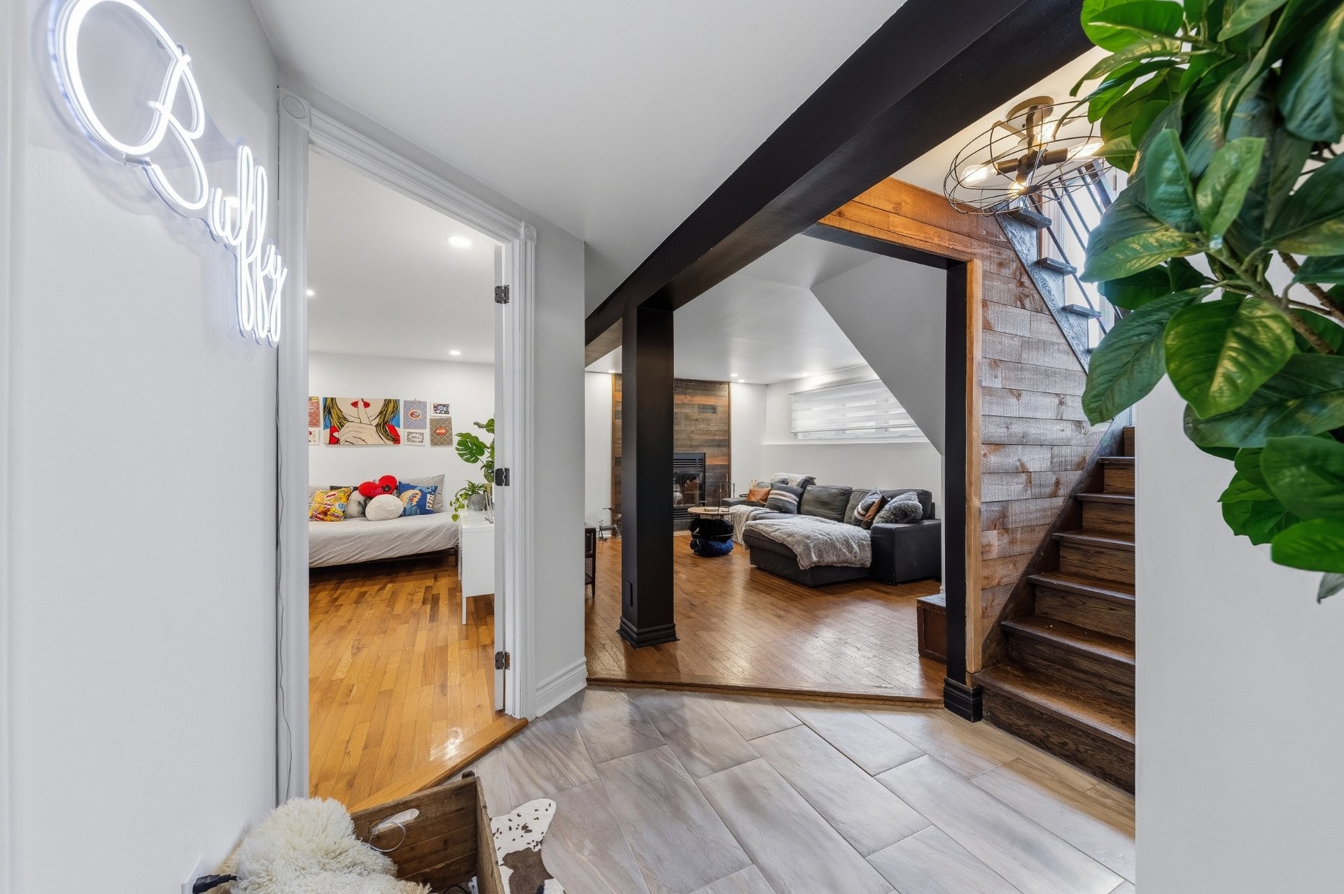 









1629


Av. Fonrouge

,
Chambly,




QC
J3L4Y7

