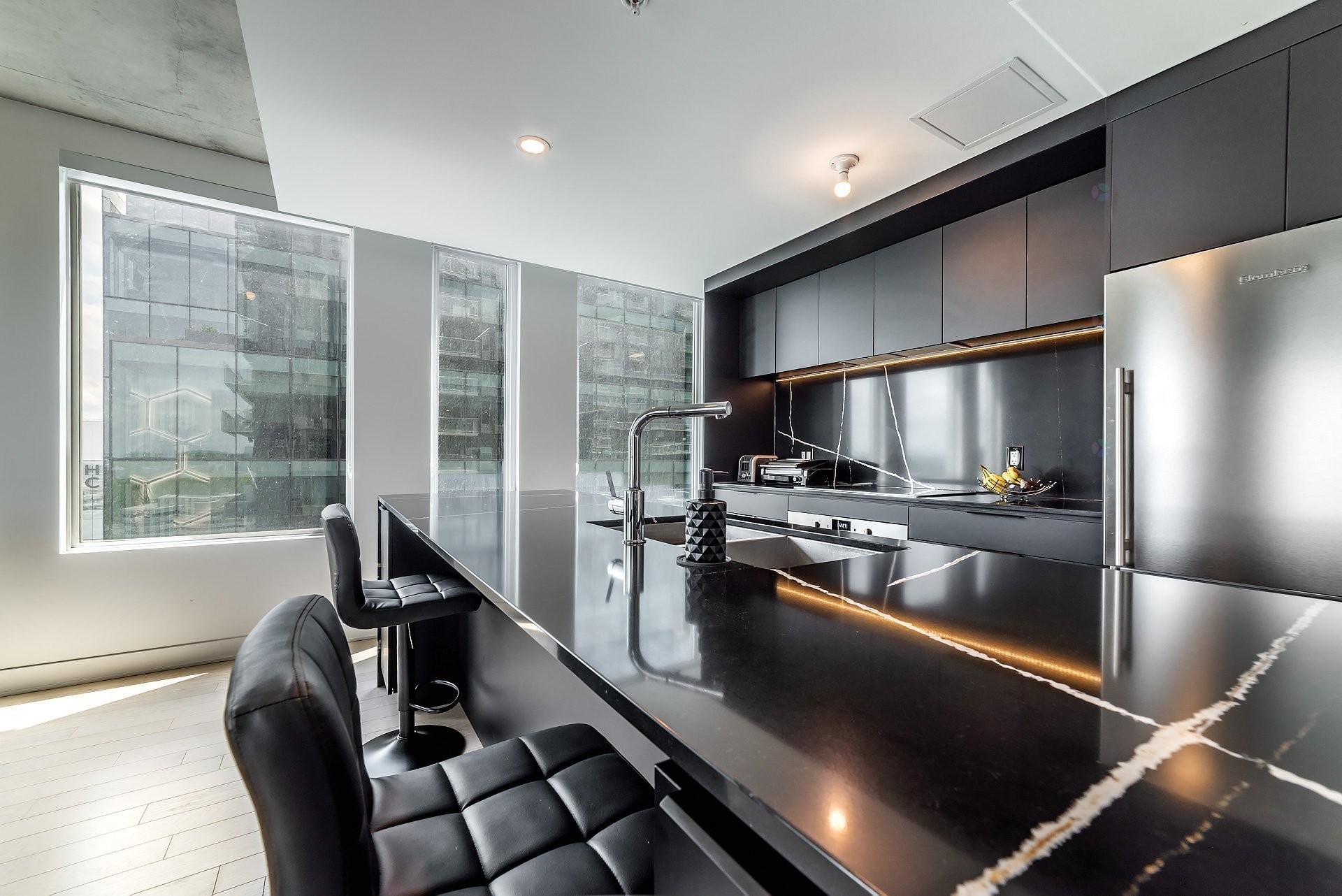 









60


Rue de l'Éclipse

, 1422,
Brossard,




QC
J4Z0T8

