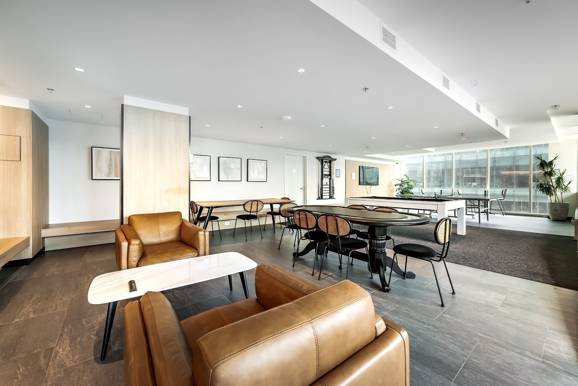 









60


Rue de l'Éclipse

, 1422,
Brossard,




QC
J4Z0T8

