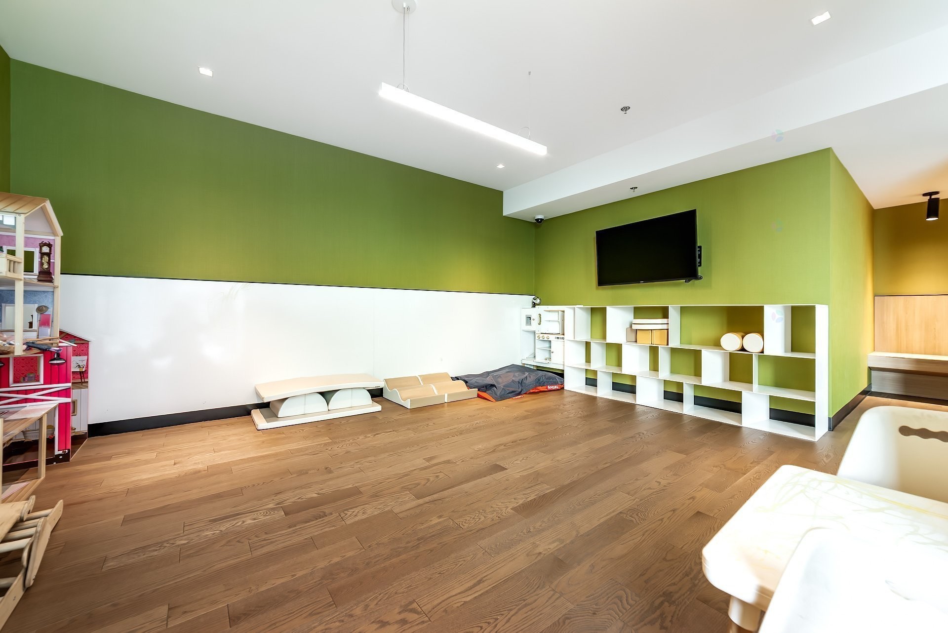 









60


Rue de l'Éclipse

, 1422,
Brossard,




QC
J4Z0T8

