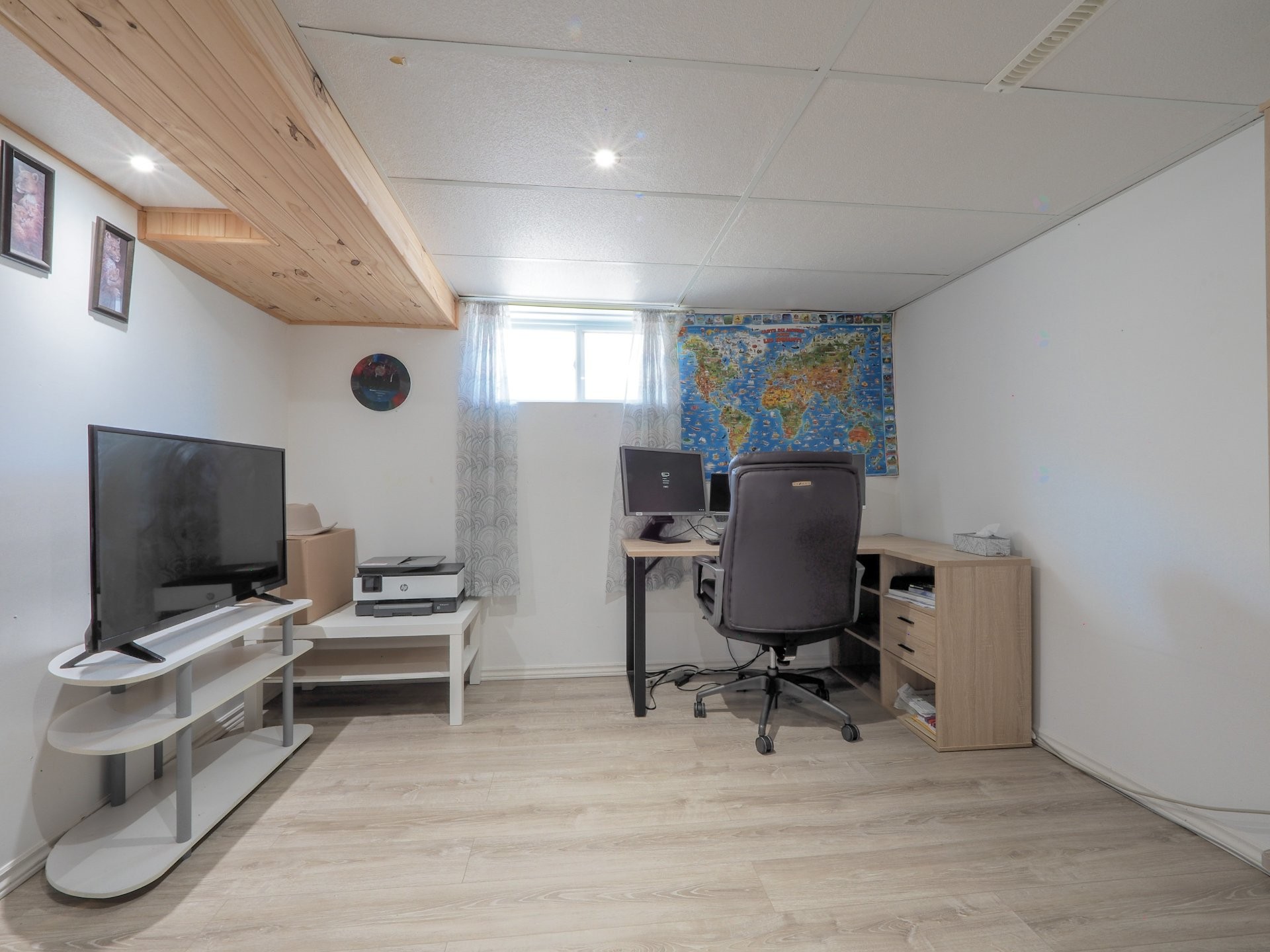









1385


5e Rue

,
Trois-Rivières,




QC
G8Y2W3

