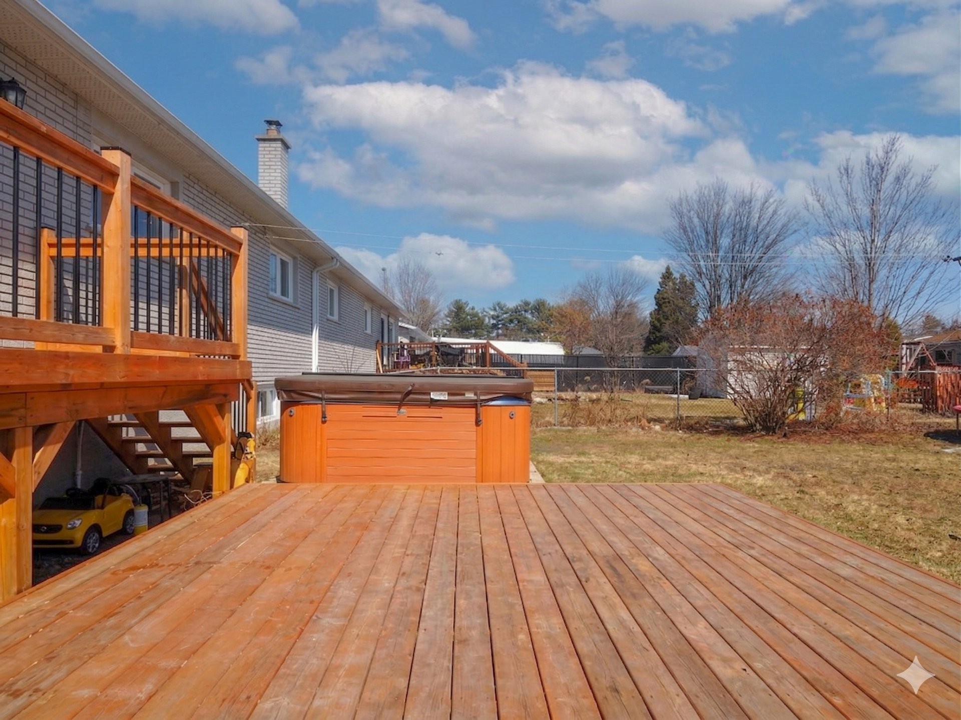 









1385


5e Rue

,
Trois-Rivières,




QC
G8Y2W3

