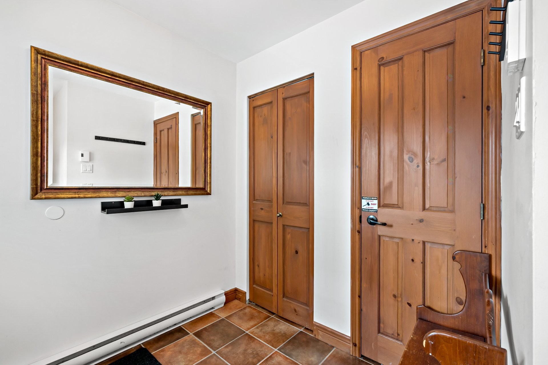 









205


Rue du Mont-Plaisant

, 3,
Mont-Tremblant,




QC
J8E1L2

