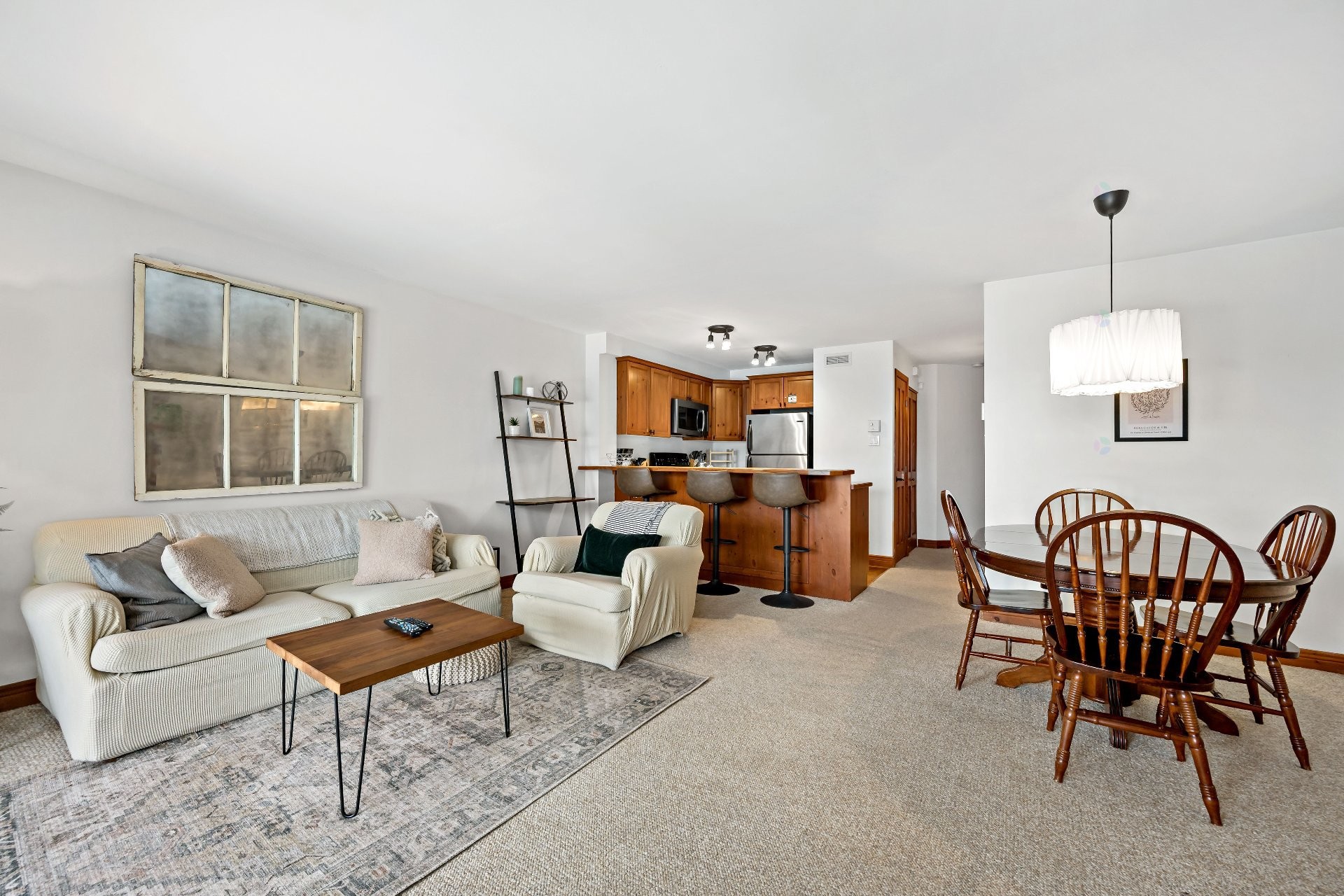









205


Rue du Mont-Plaisant

, 3,
Mont-Tremblant,




QC
J8E1L2

