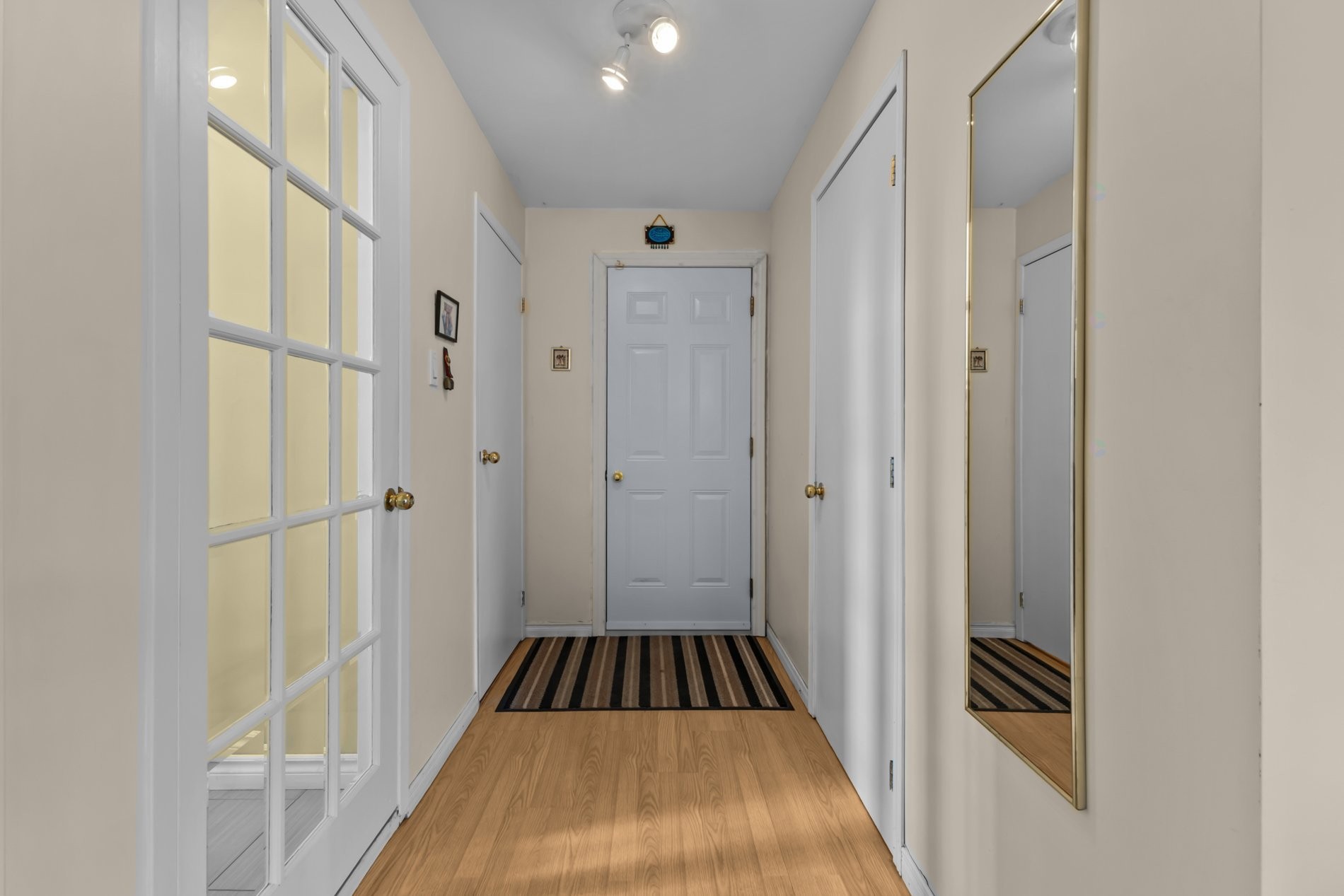 









4212


Rue Ste-Anne

,
Montréal (Pierrefonds-Roxboro),




QC
H9H5B8

