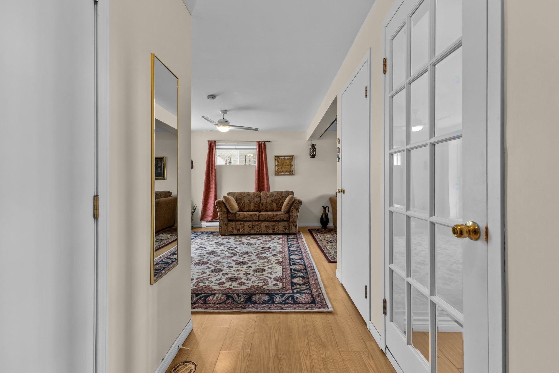 









4212


Rue Ste-Anne

,
Montréal (Pierrefonds-Roxboro),




QC
H9H5B8

