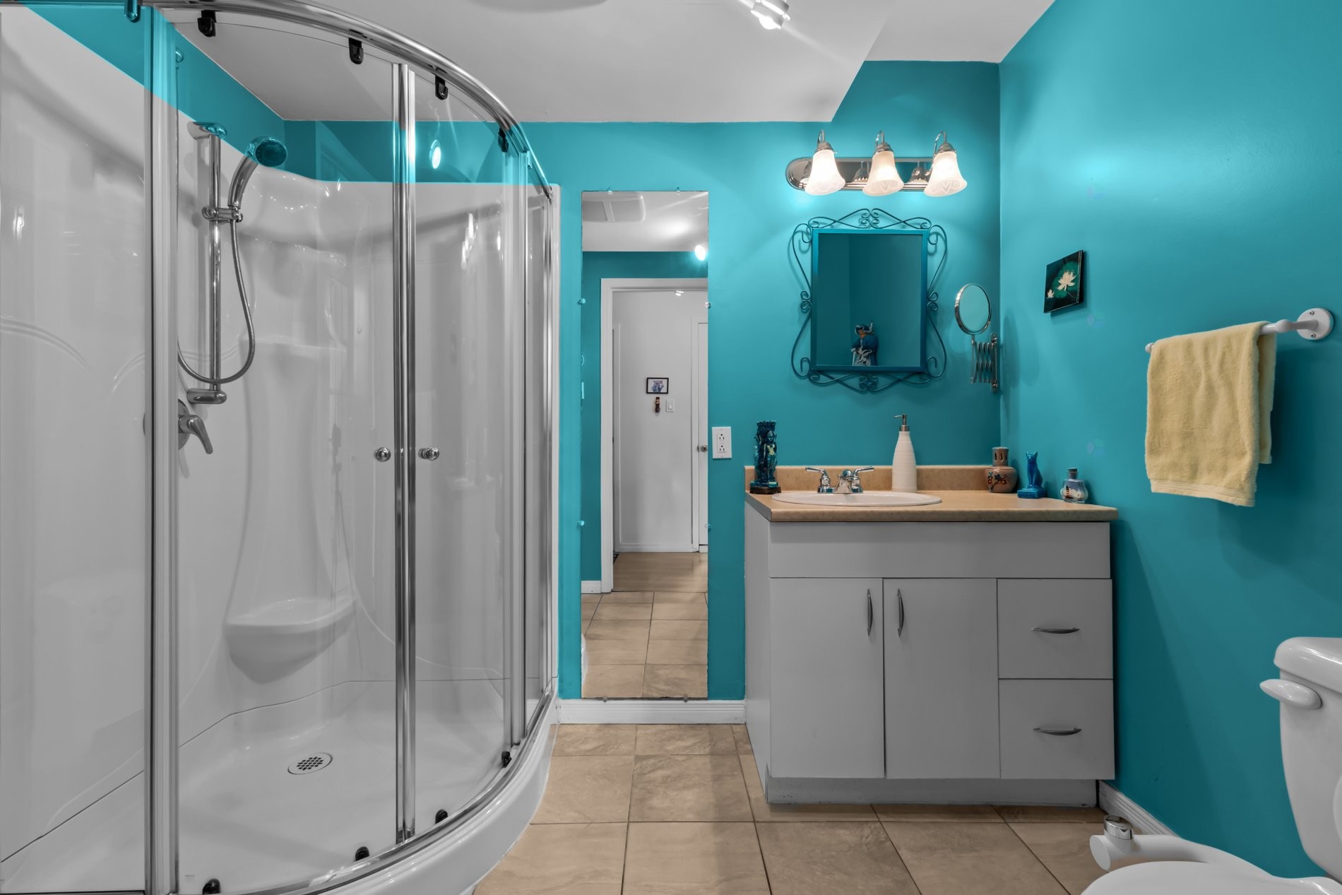 









4212


Rue Ste-Anne

,
Montréal (Pierrefonds-Roxboro),




QC
H9H5B8

