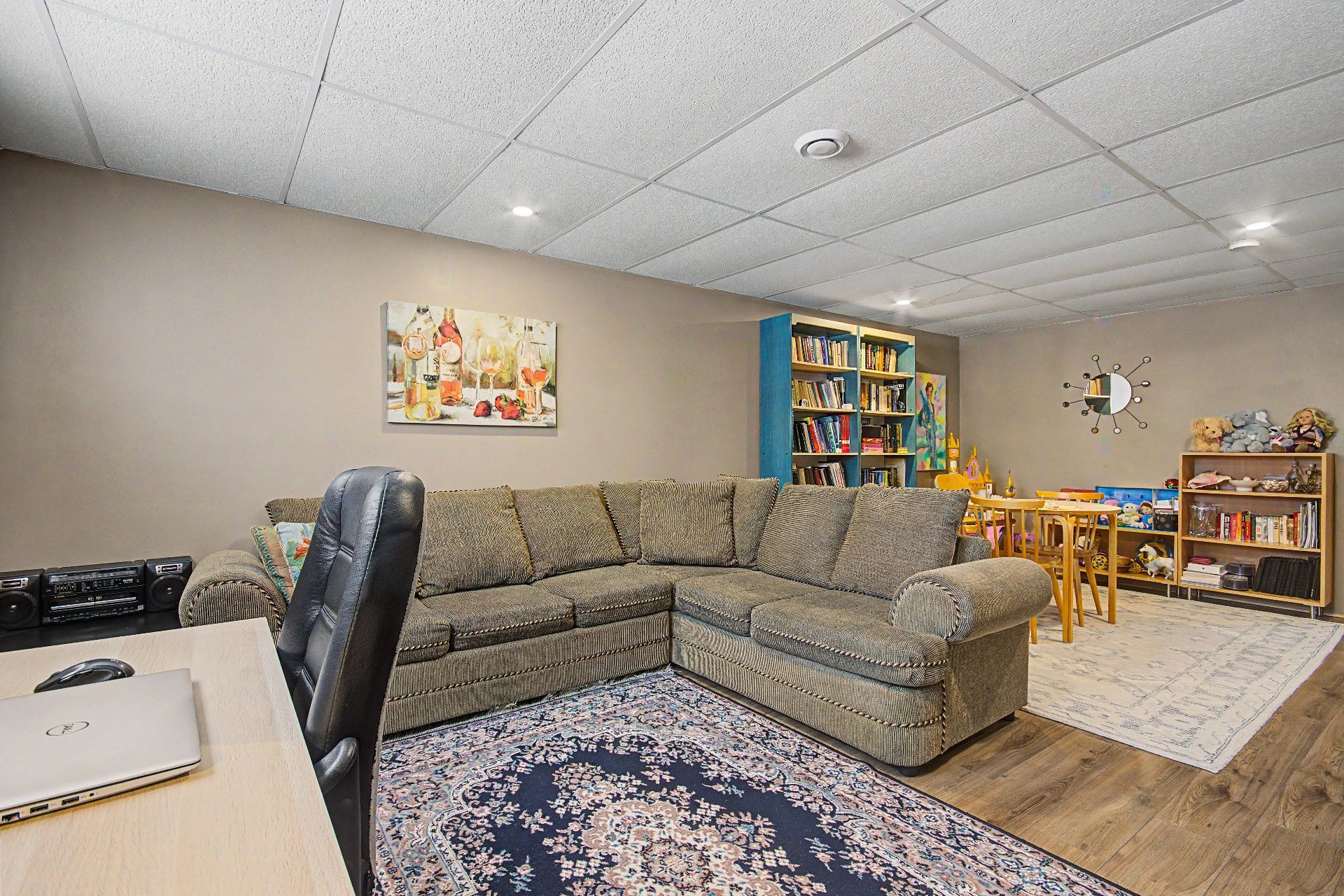 









120


Rue Deslières

,
Saint-Bruno-de-Montarville,




QC
J3V6P5

