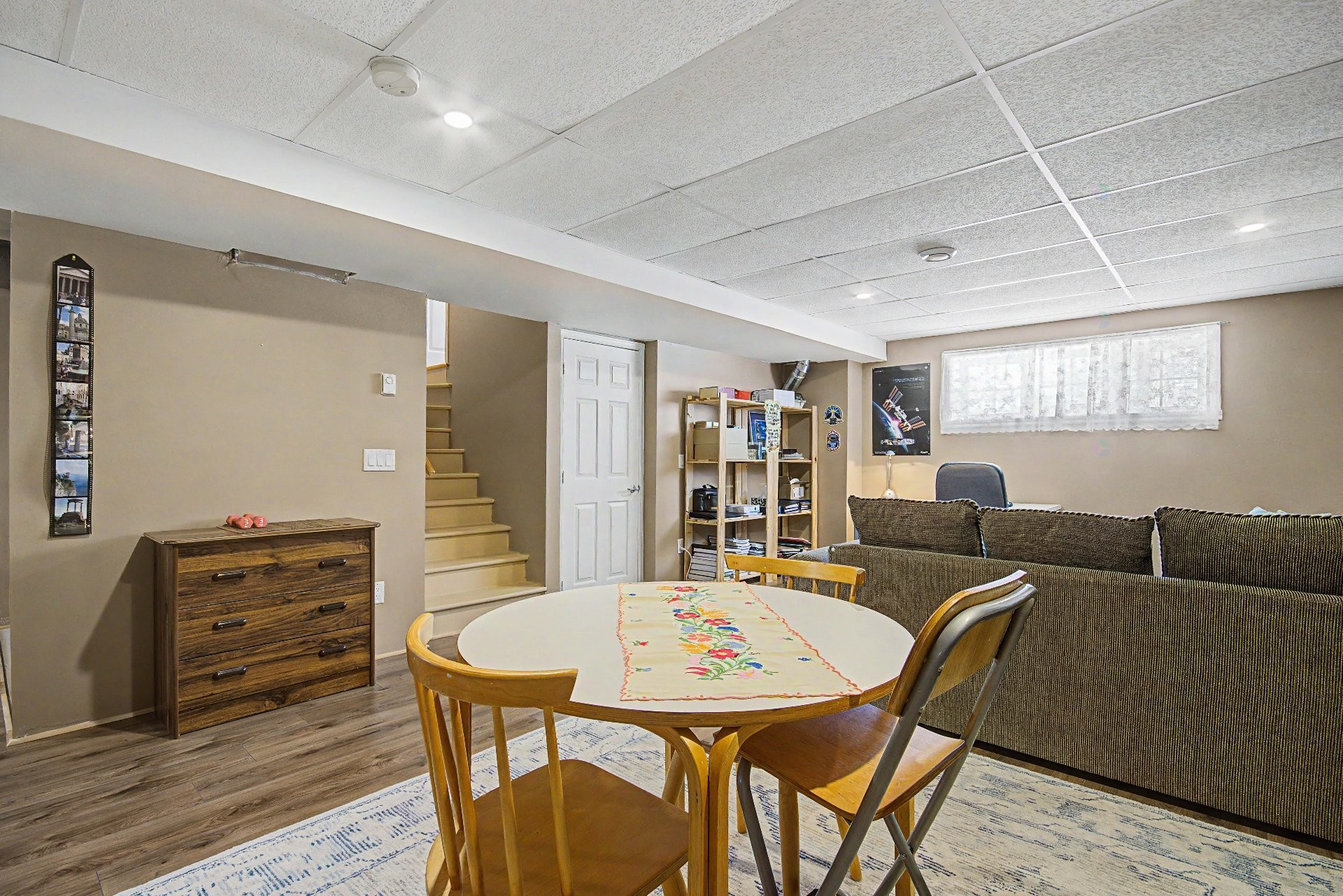 









120


Rue Deslières

,
Saint-Bruno-de-Montarville,




QC
J3V6P5

