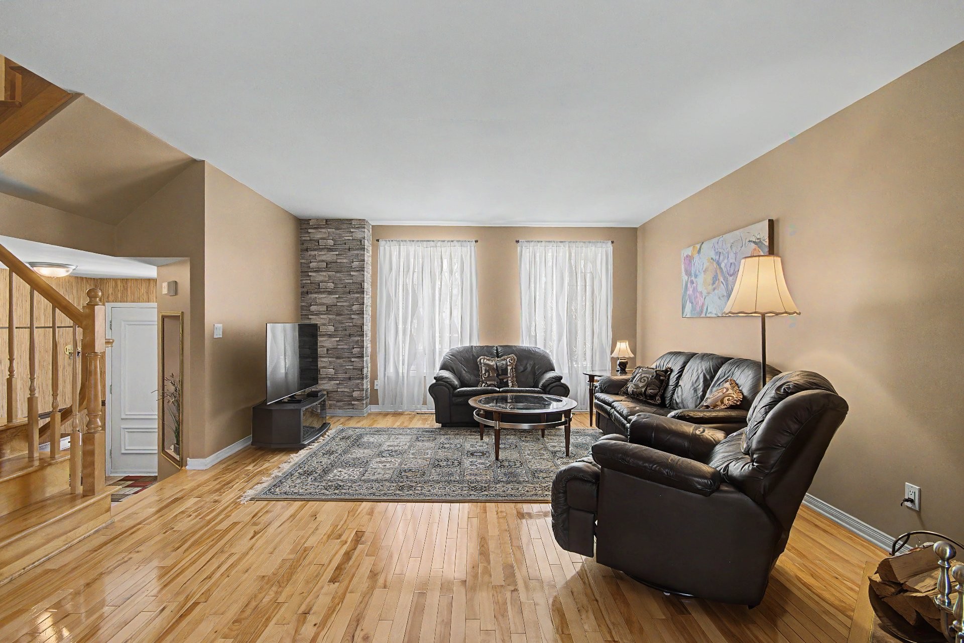 









120


Rue Deslières

,
Saint-Bruno-de-Montarville,




QC
J3V6P5

