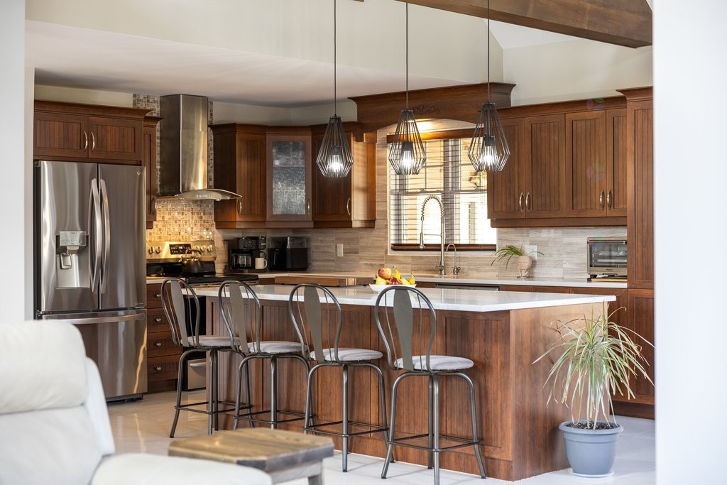 









107


Ch. Marc-Antoine

,
Val-des-Monts,




QC
J8N7X5


