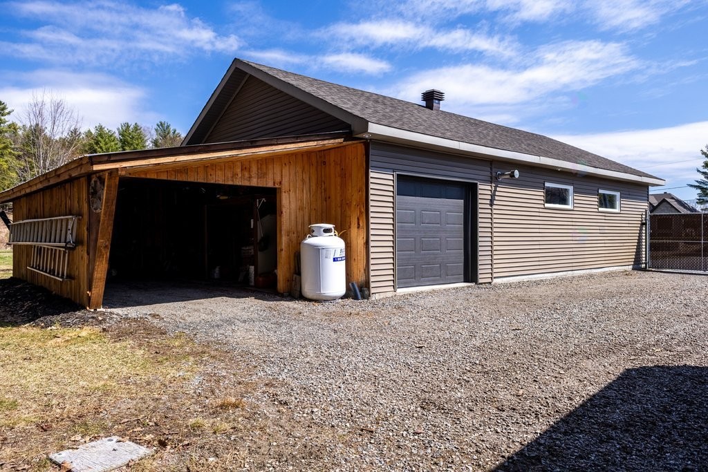 









107


Ch. Marc-Antoine

,
Val-des-Monts,




QC
J8N7X5

