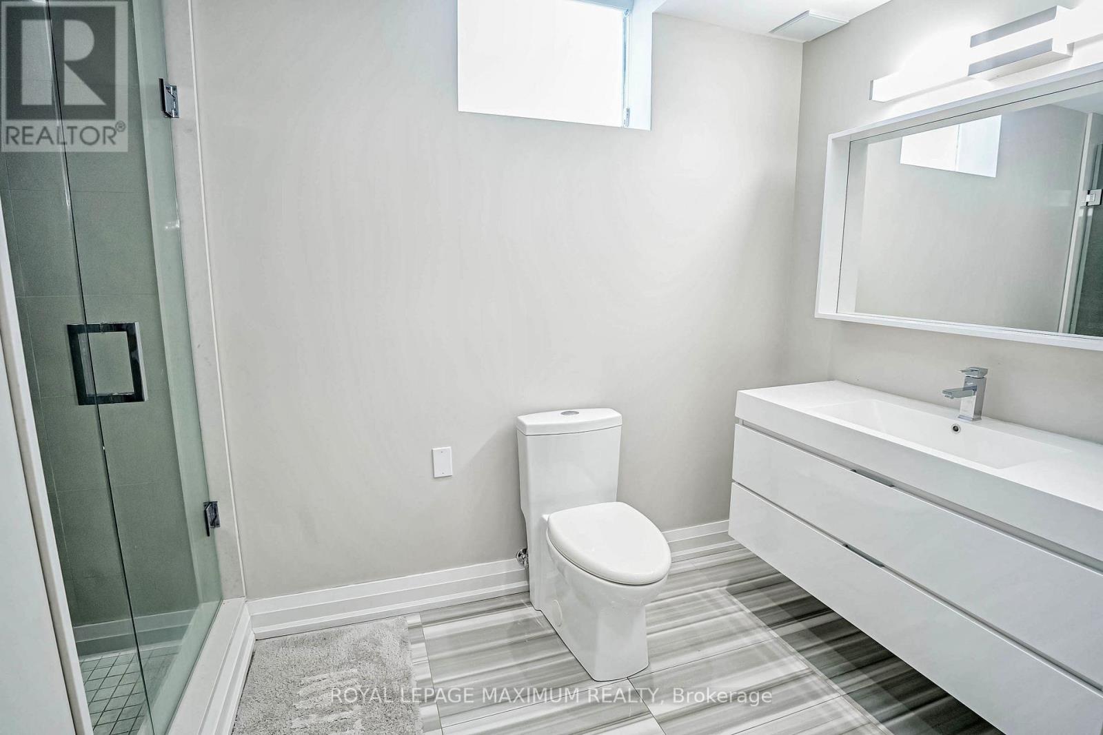 












BASEMENT - 19 CORNER BROOK CRESCENT

,
Vaughan,




Ontario
L4H0J7

