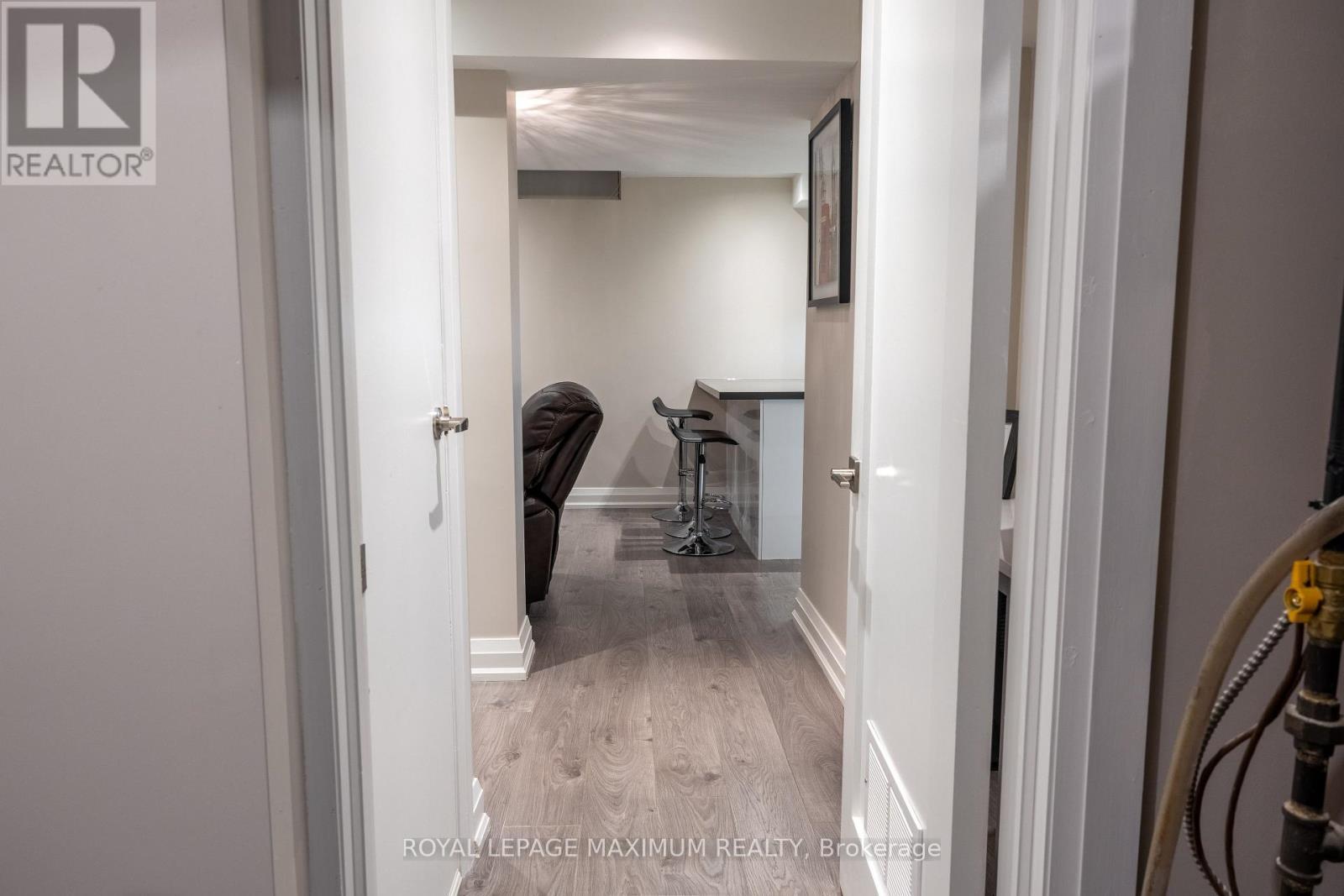 












BASEMENT - 19 CORNER BROOK CRESCENT

,
Vaughan,




Ontario
L4H0J7

