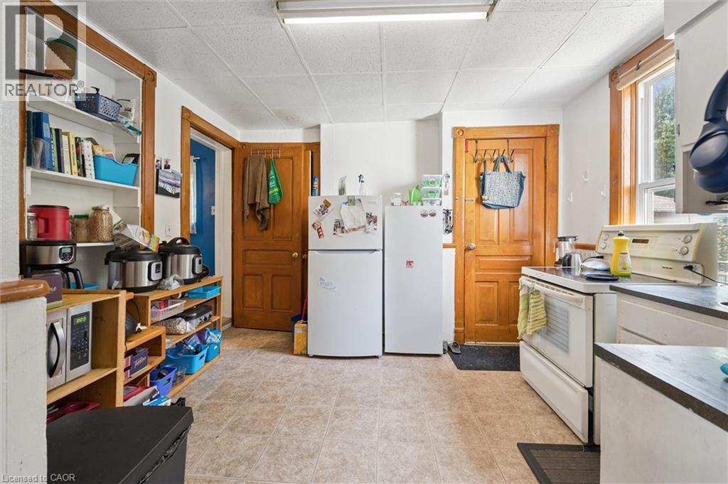 












133 JOSEPH Street

,
Kitchener,




Ontario
N2G1J5

