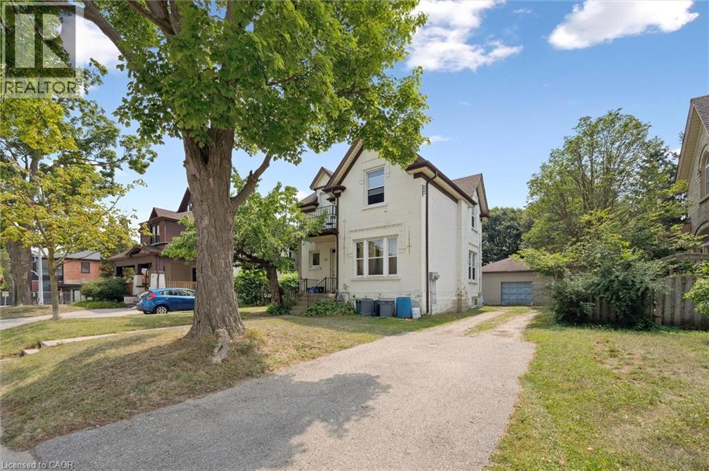 












133 JOSEPH Street

,
Kitchener,




Ontario
N2G1J5

