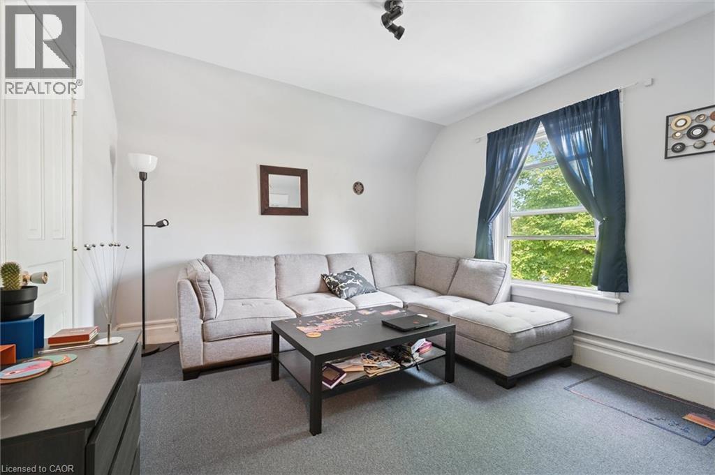 












133 JOSEPH Street

,
Kitchener,




Ontario
N2G1J5

