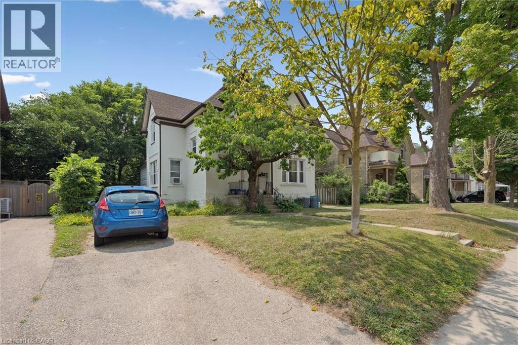 












133 JOSEPH Street

,
Kitchener,




Ontario
N2G1J5

