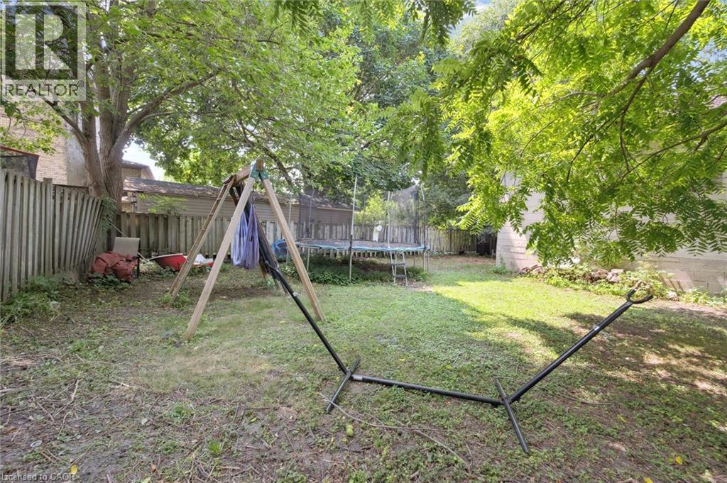 












133 JOSEPH Street

,
Kitchener,




Ontario
N2G1J5

