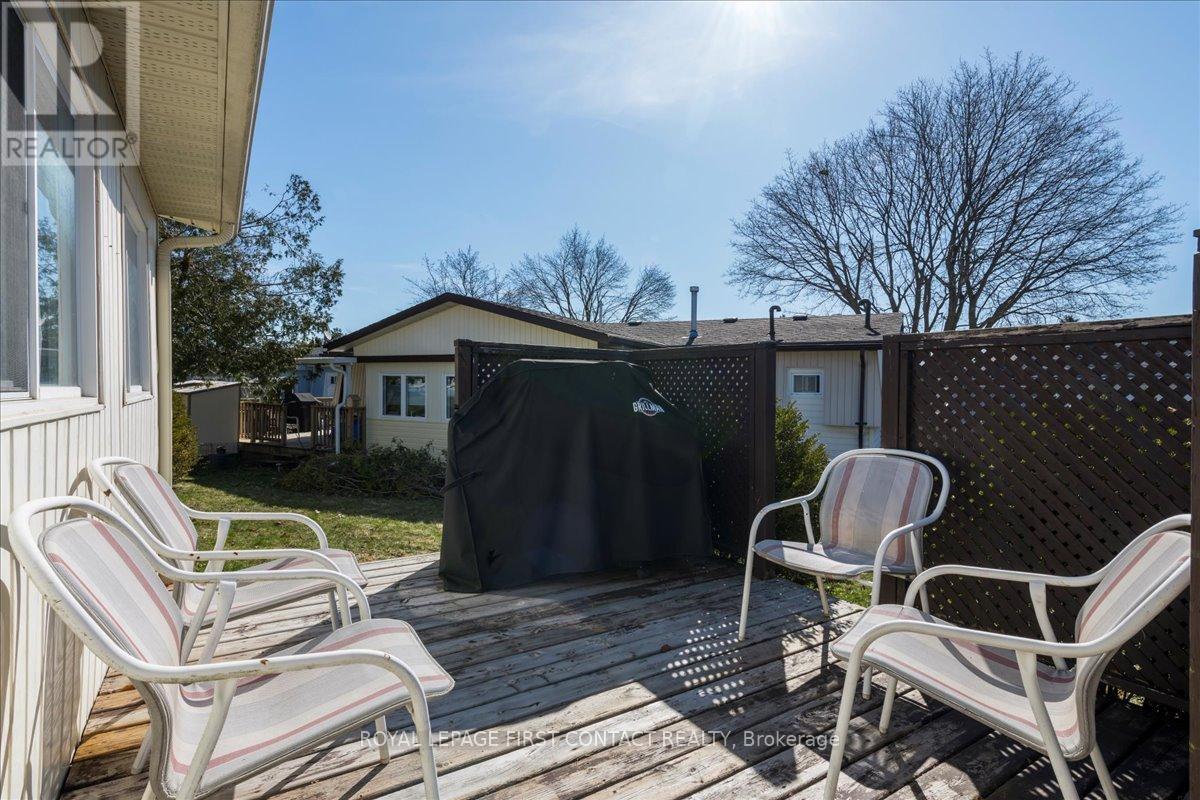 












23 MIMOSA CRESCENT

,
Innisfil,




Ontario
L9S1P9

