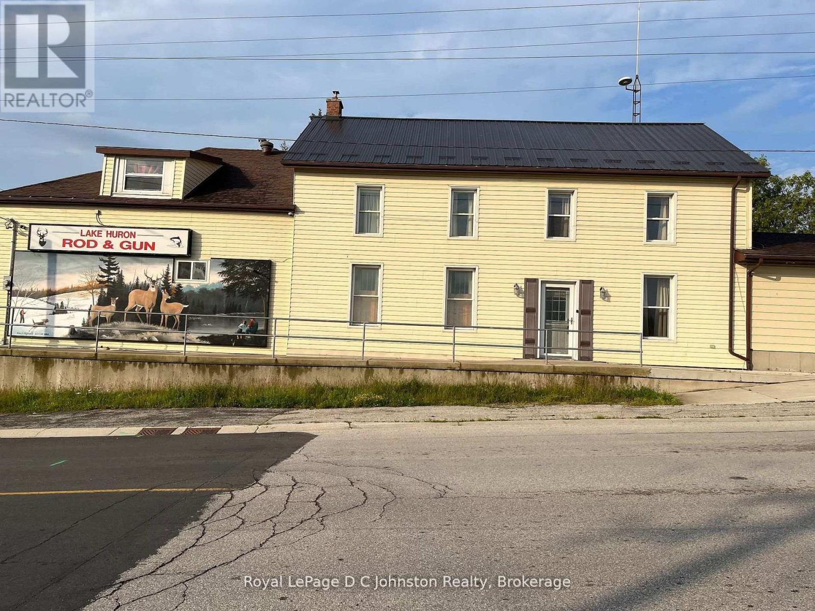 












3643 21 HIGHWAY

,
Kincardine,




Ontario
N0G2T0

