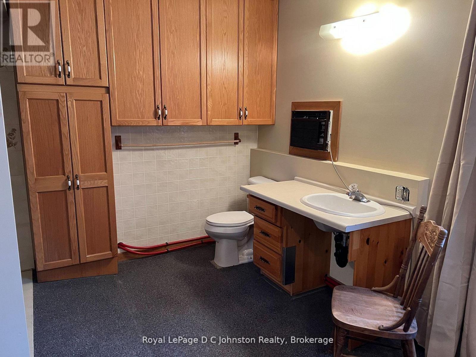 












3643 21 HIGHWAY

,
Kincardine,




Ontario
N0G2T0

