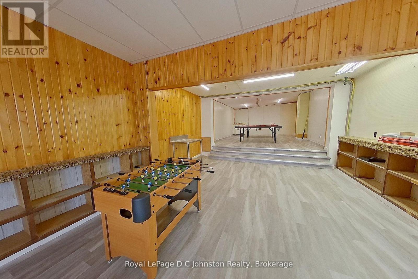 












3643 21 HIGHWAY

,
Kincardine,




Ontario
N0G2T0

