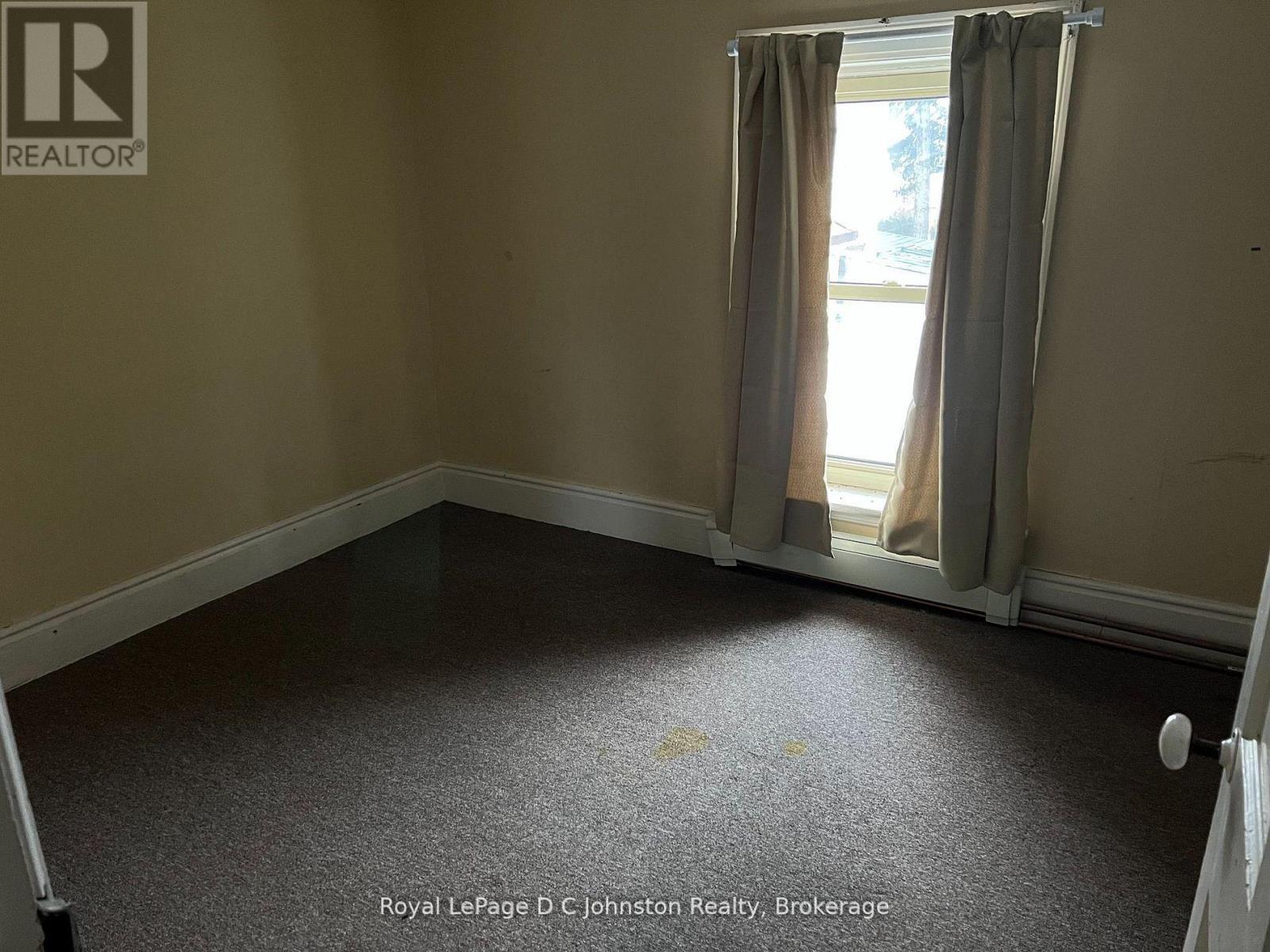 












3643 21 HIGHWAY

,
Kincardine,




Ontario
N0G2T0

