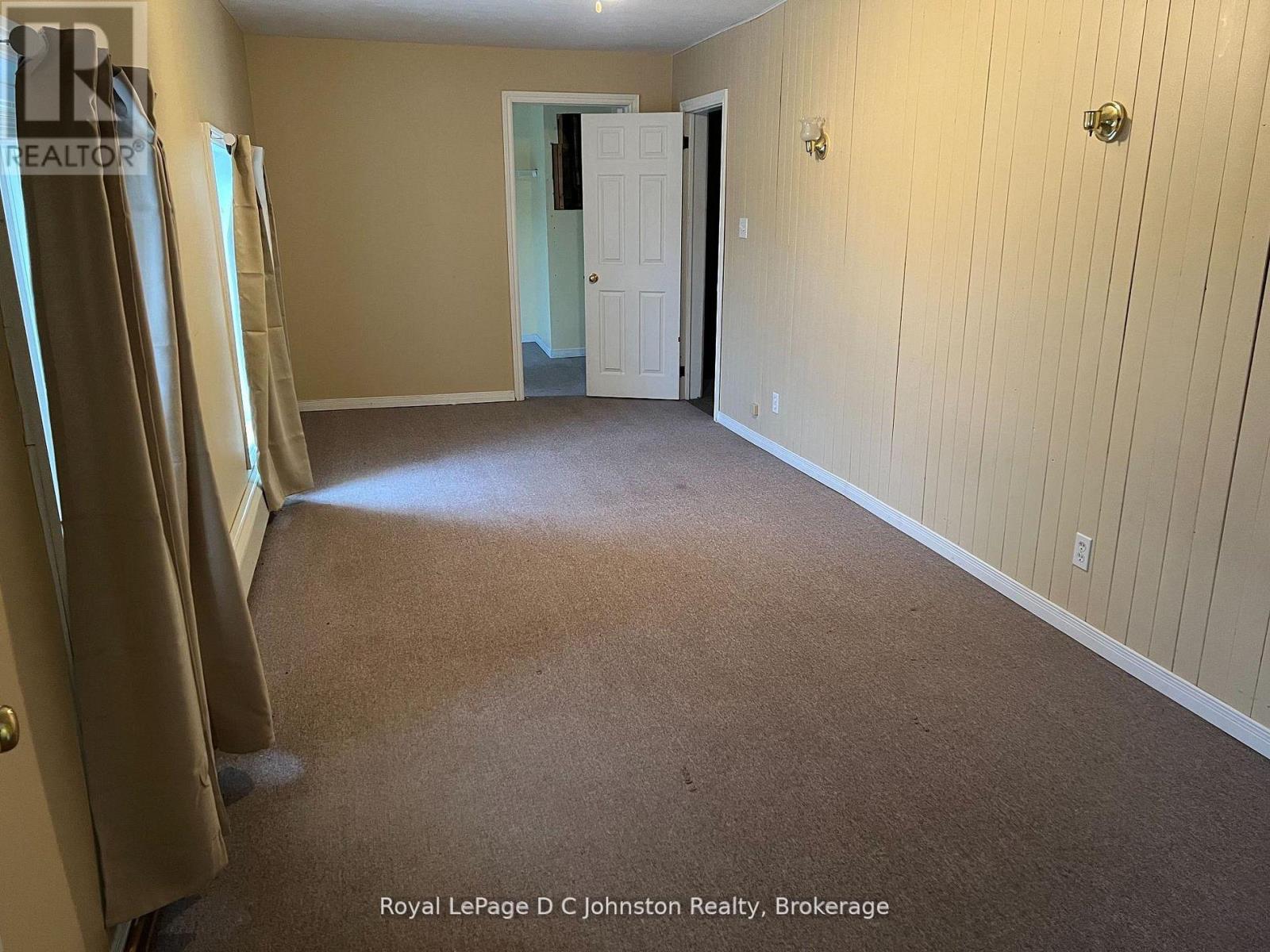 












3643 21 HIGHWAY

,
Kincardine,




Ontario
N0G2T0

