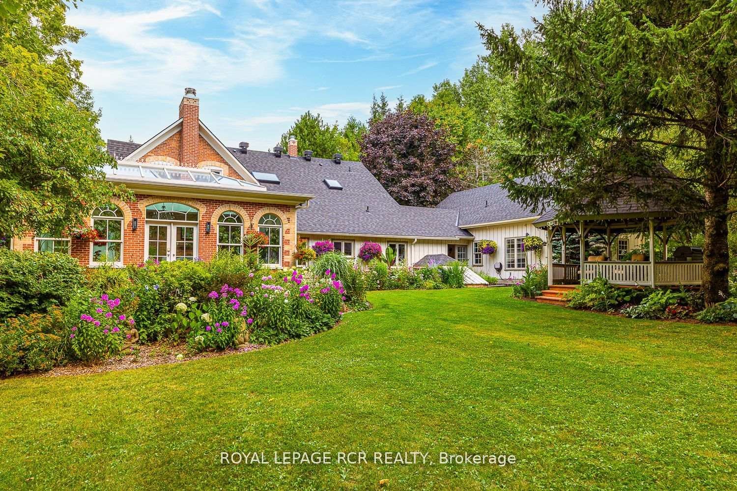 









282398


County Rd 10

Road,
East Luther Grand Valley,




ON
L9W 0W6


